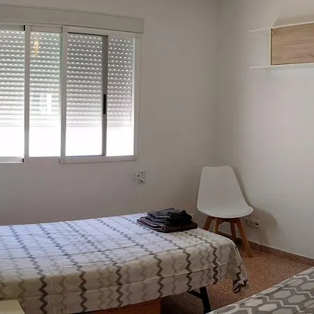 Daire Atico Con Terraza En Alicante